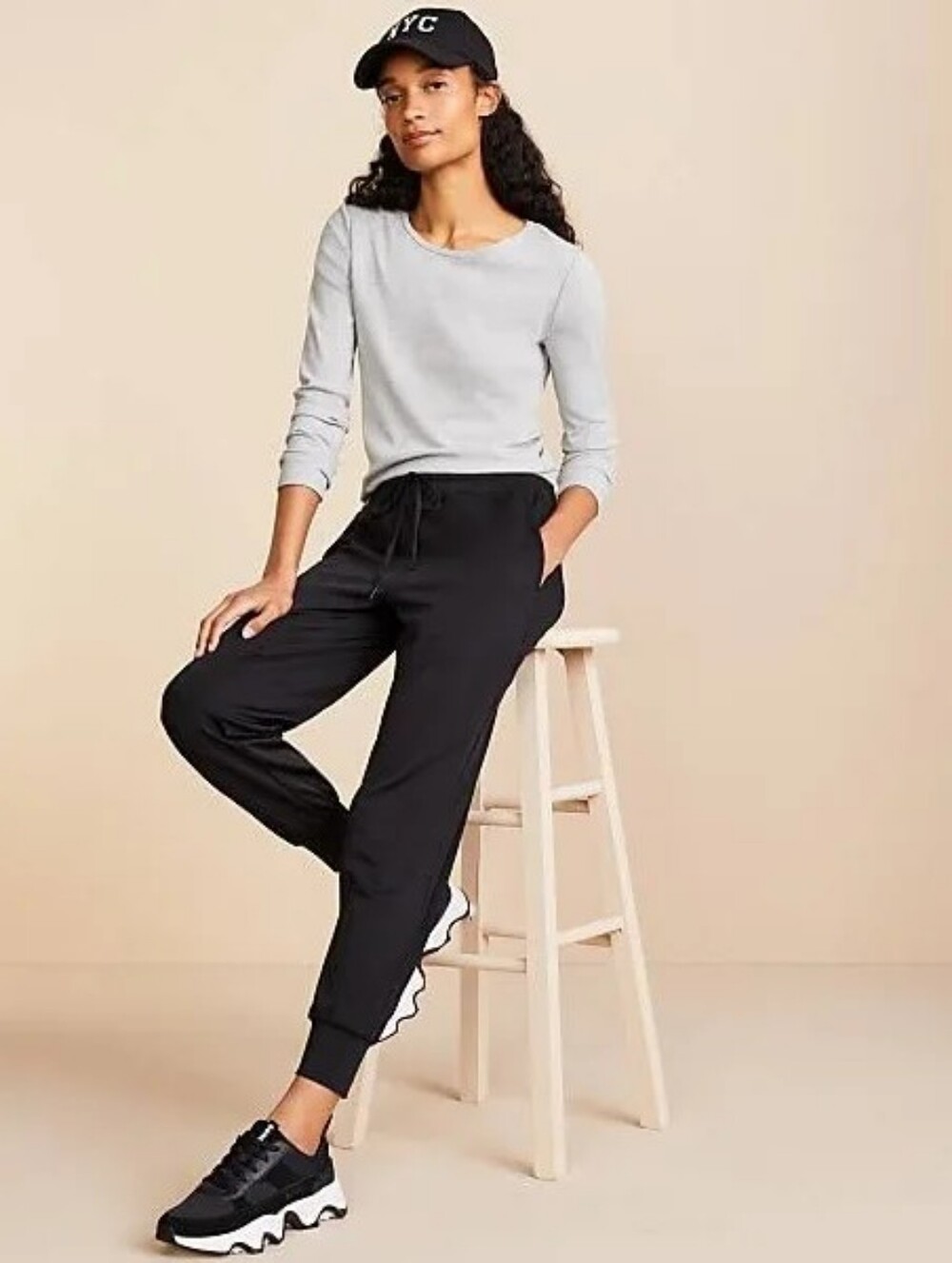 Lou & Grey Luvstretch Cuffed Joggers Black Drawstring Pull On Pants Women Size M